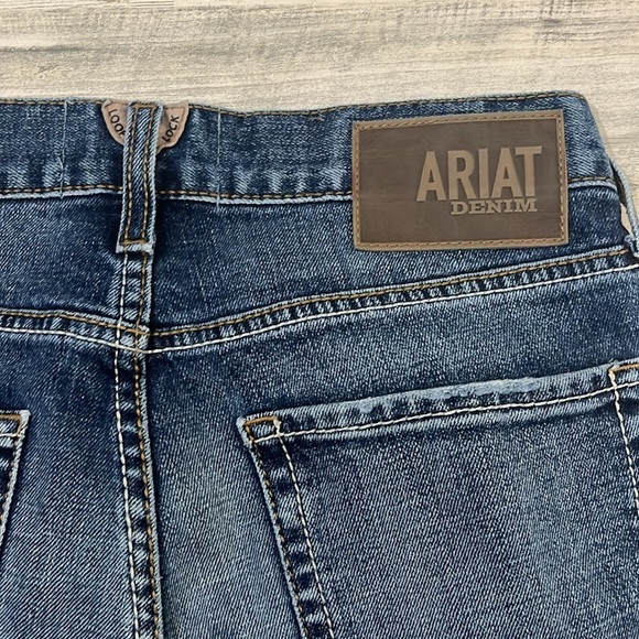 Ariat Straight Fit Straight Leg Jeans Size 28 - Picture 5 of 11